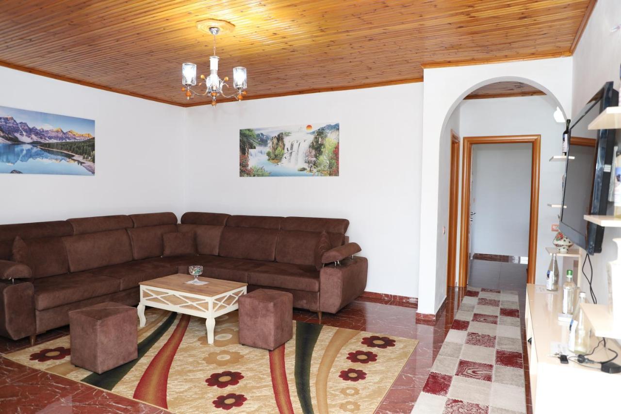 Villa Rexho Берат Екстер'єр фото