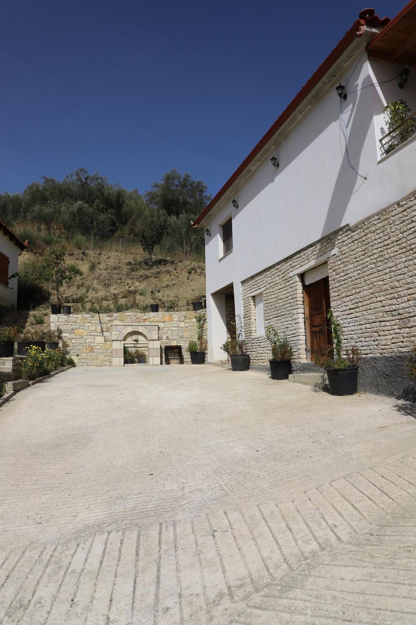 Villa Rexho Берат Екстер'єр фото